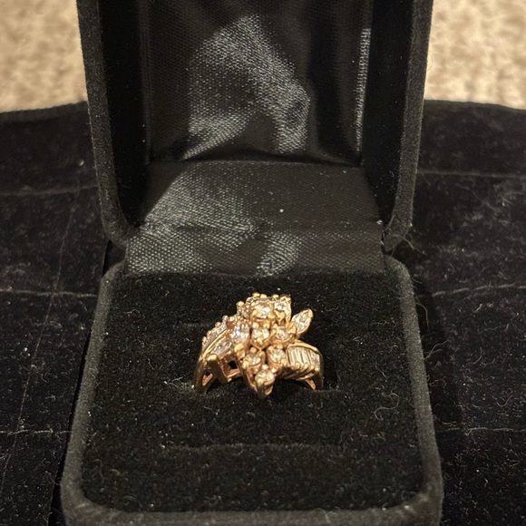 Size 5 14k yellow gold diamond cluster ring, 1.15ct total, APPRAISED - Picture 3 of 14